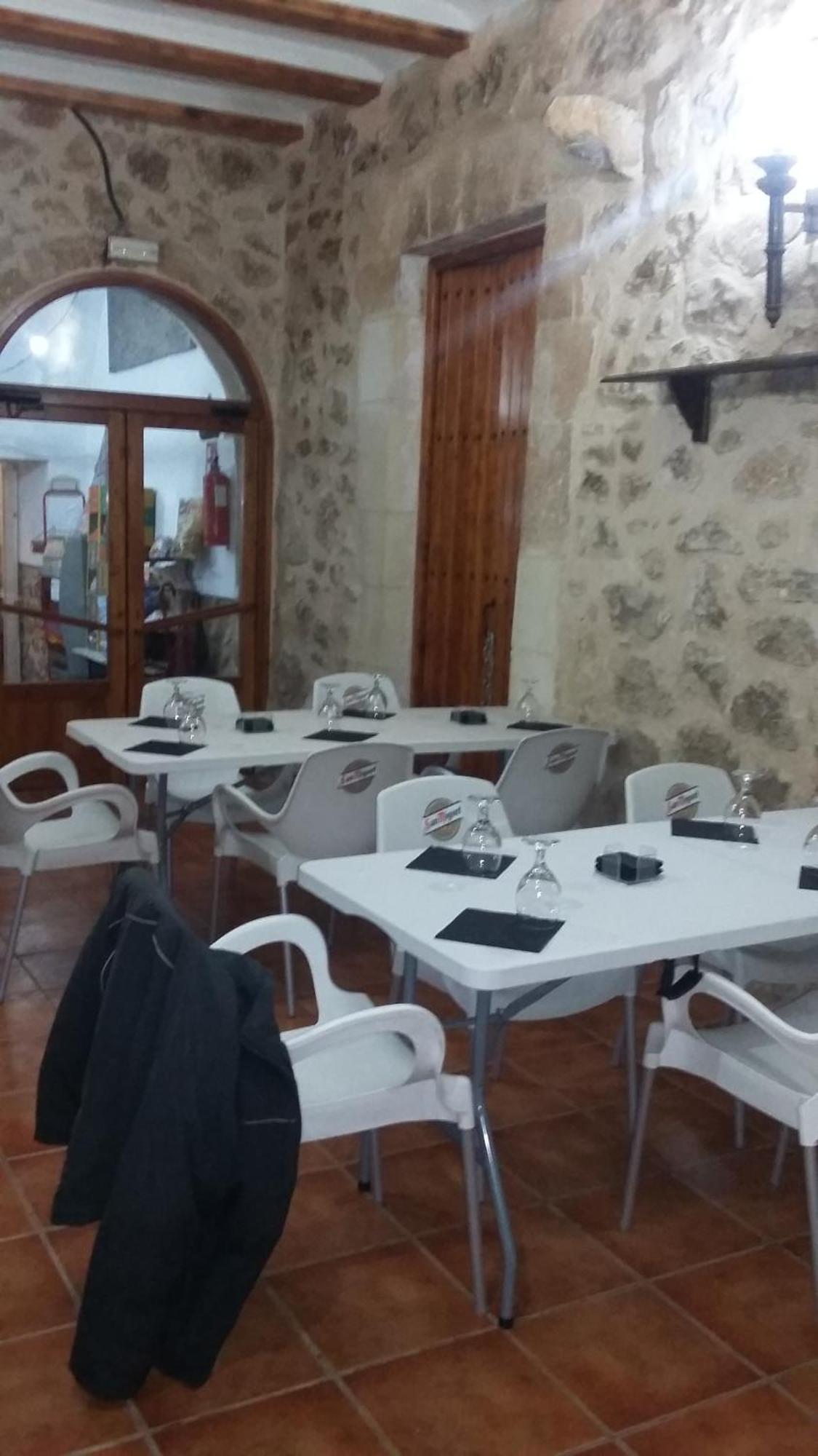 Hostel Casa Malferit Alcoleja Zewnętrze zdjęcie